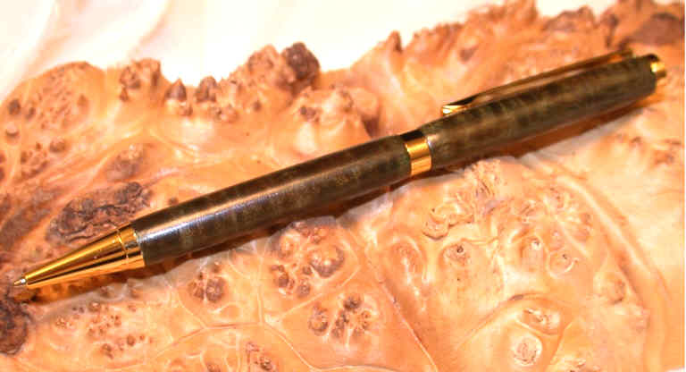 Green Figured maple sample pen